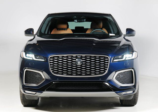2026 Jaguar F-PACE P250 R-Dynamic S photo 6