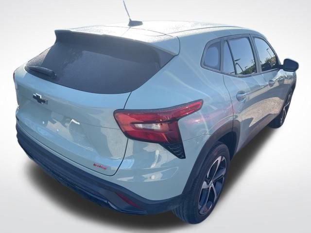 2024 Chevrolet Trax photo 7
