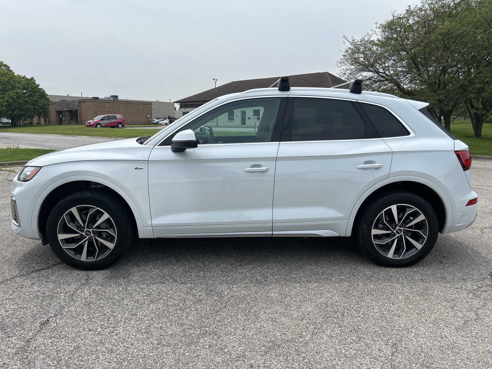 2024 Audi Q5 45 S line Premium photo 4