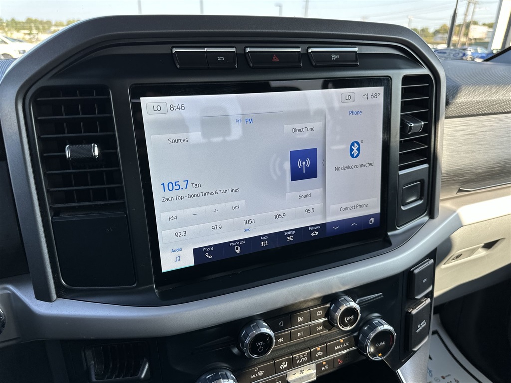 2022 Ford F-150 XLT photo 16