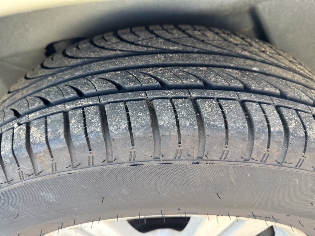 2016 Cadillac SRX Luxury photo 4