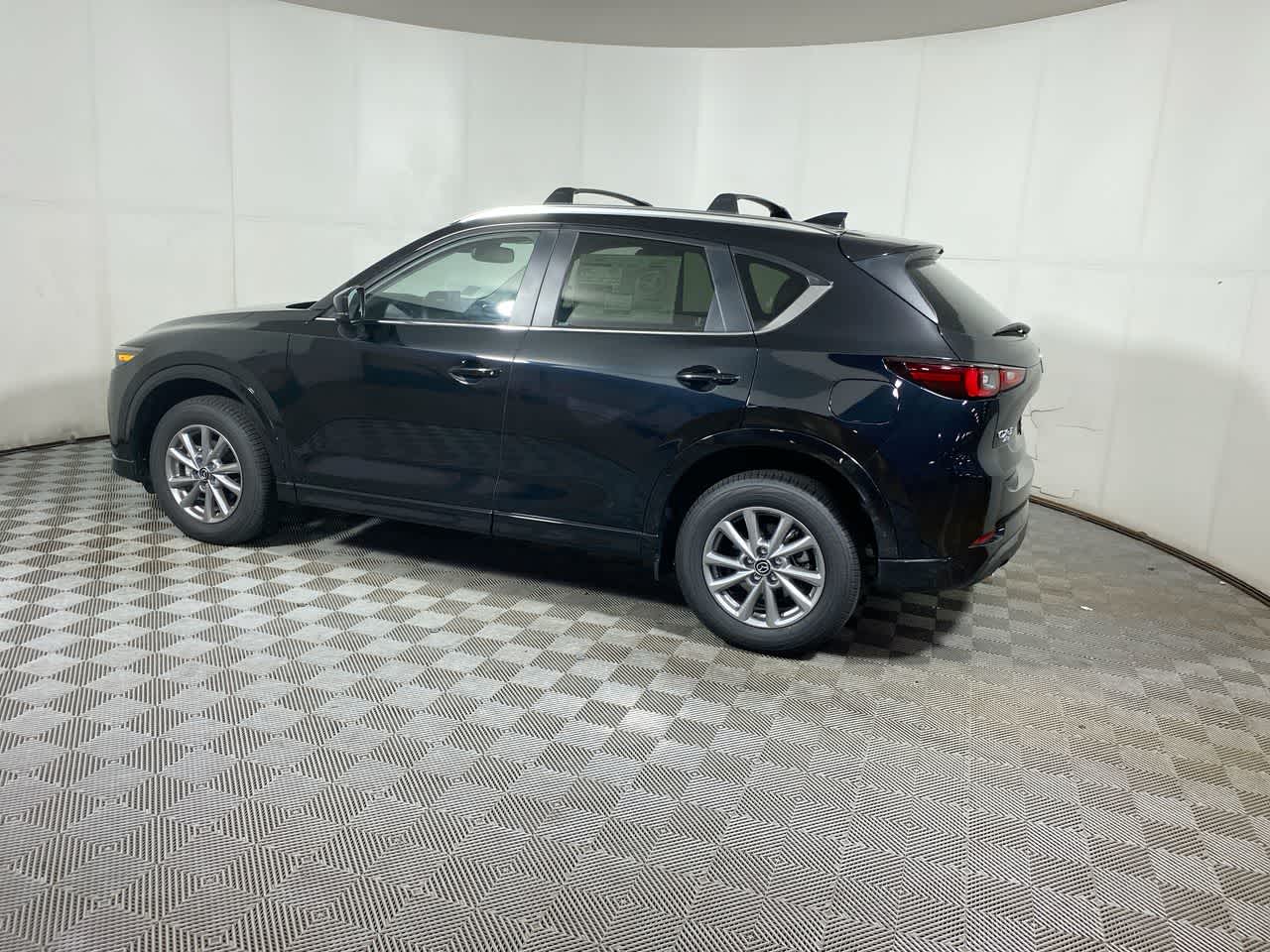 2025 Mazda CX-5 2.5 S Preferred photo 6