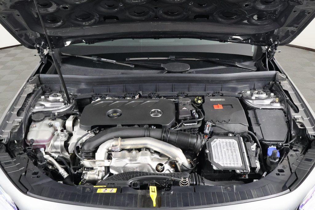 2026 Mercedes Benz GLB 250 photo 10
