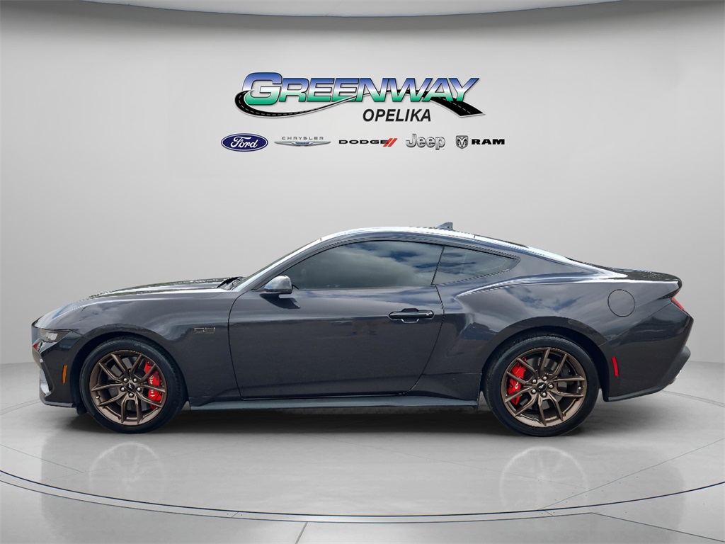 2024 Ford Mustang GT Premium photo 4