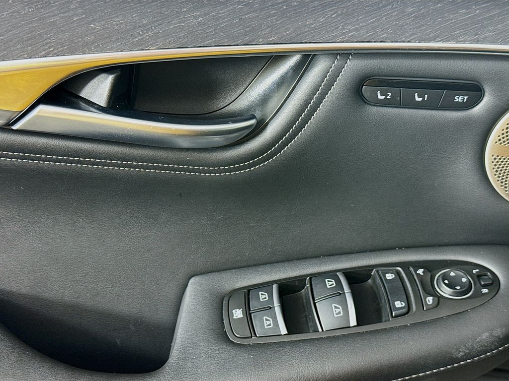 2023 Infiniti QX55 Sensory photo 18