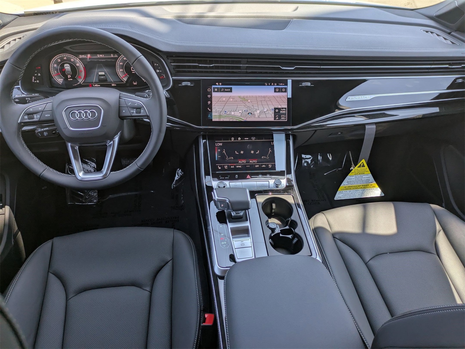 2025 Audi Q7 55 Premium Plus photo 2