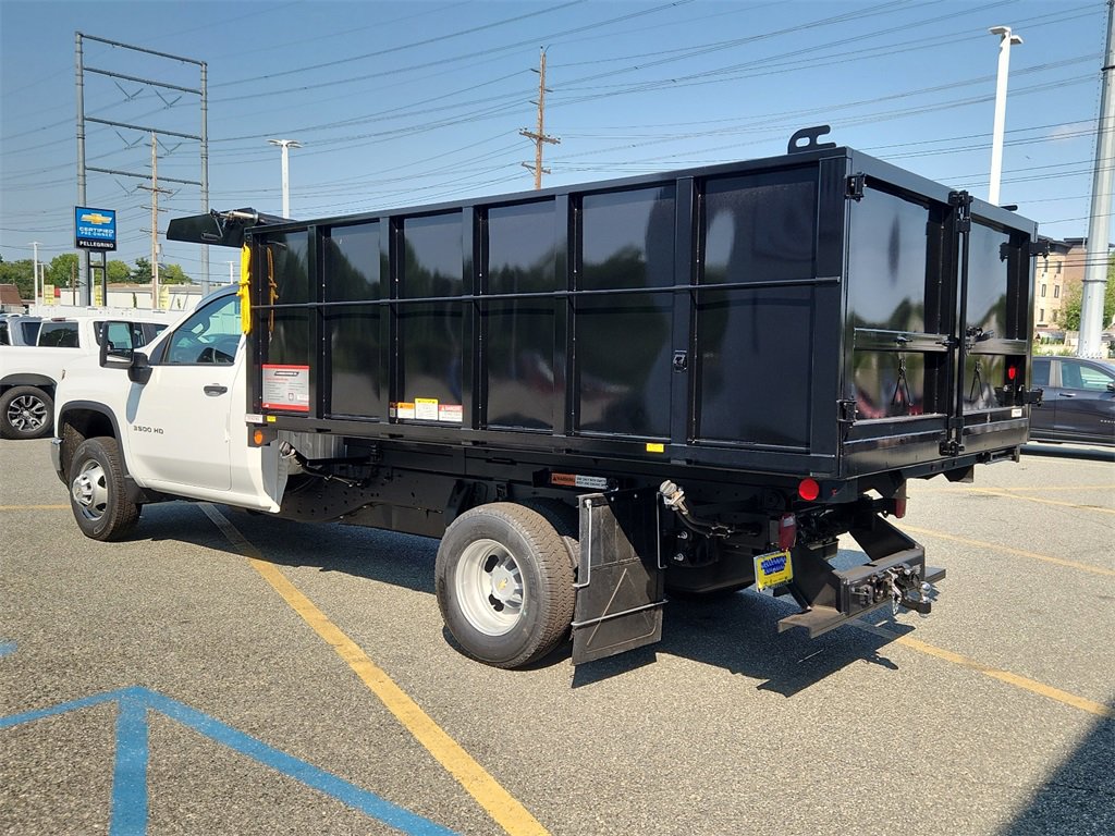 2025 Chevrolet Silverado 3500HD Work Truck photo 3