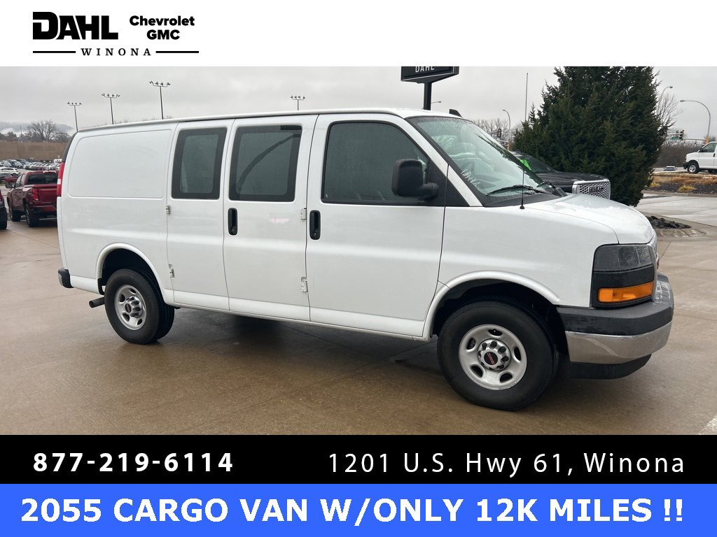 2024 GMC Savana Cargo Work Van's photo
