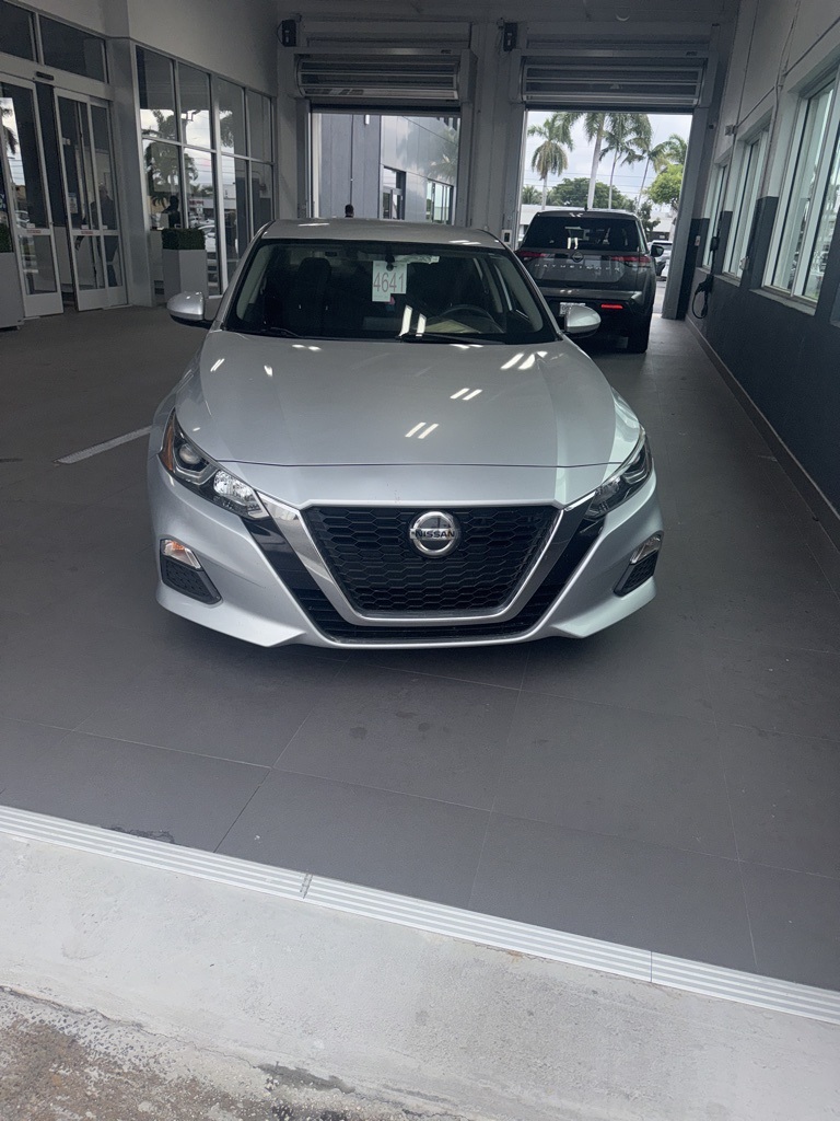 2019 Nissan Altima S