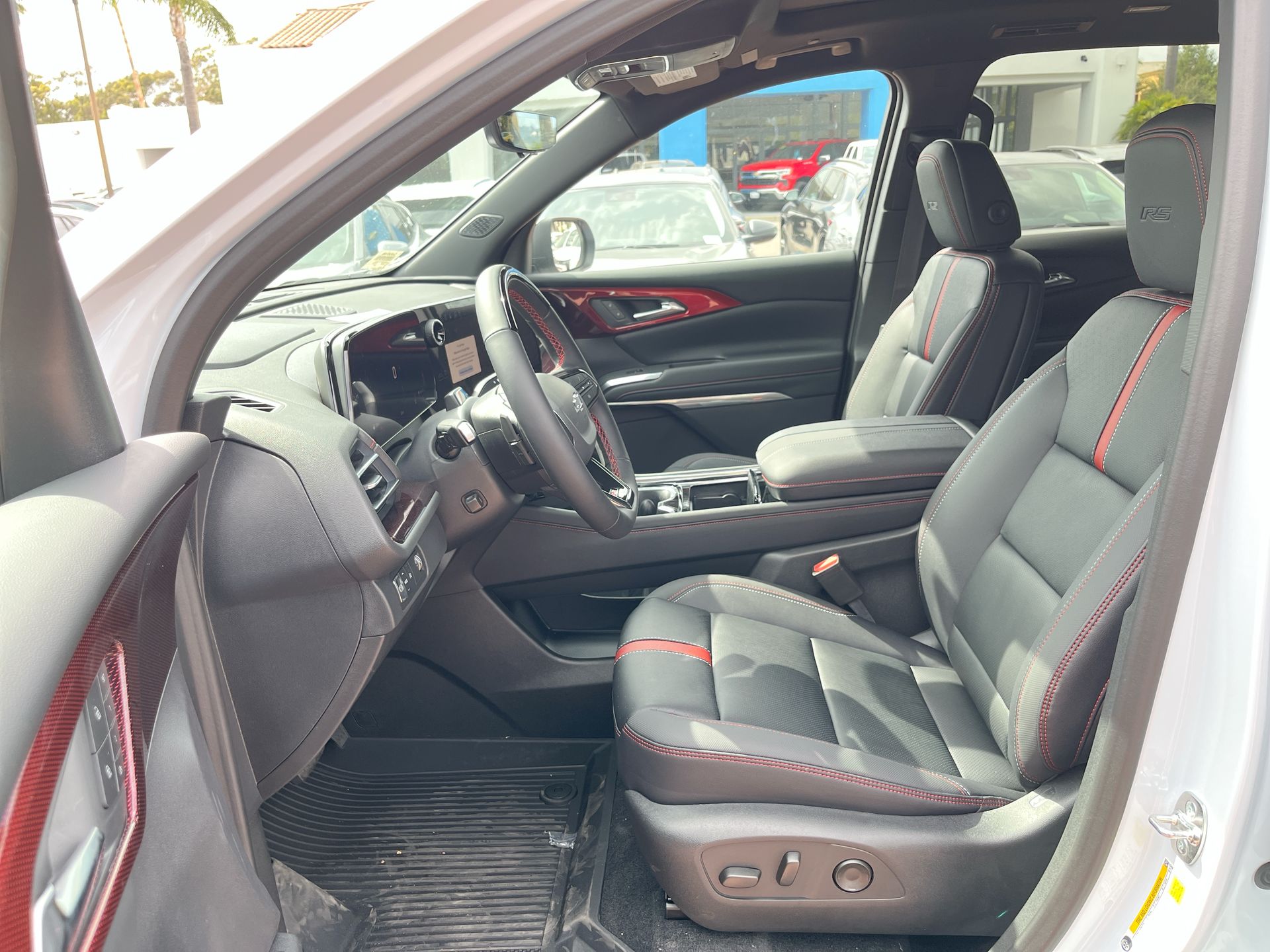 2026 Chevrolet Traverse RS photo 19