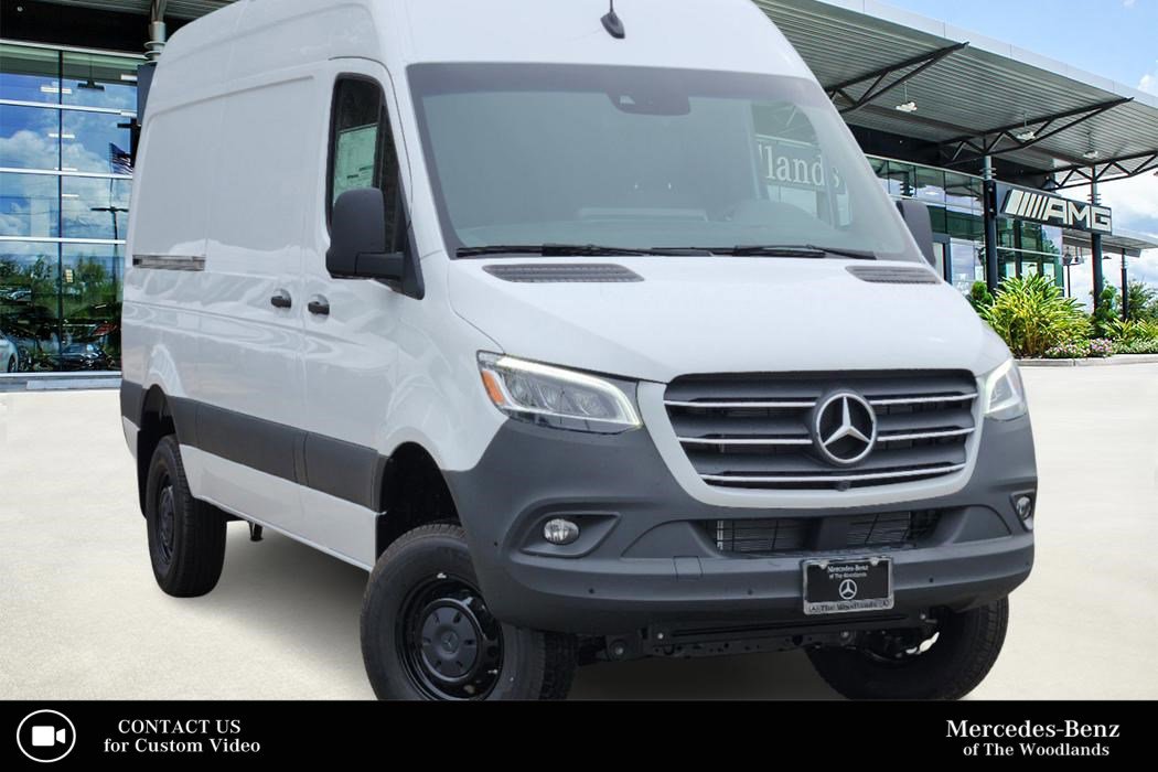 2024 Mercedes-Benz Sprinter Cargo Van Base's photo