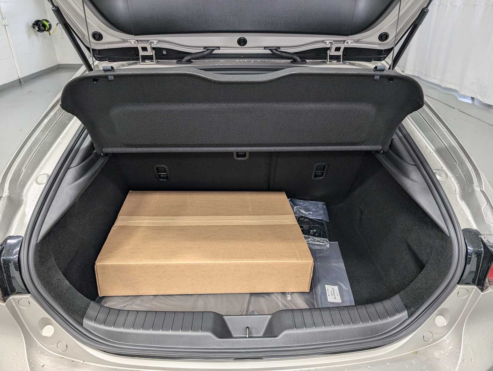2025 Mazda Mazda3 Hatchback 2.5 s Preferred photo 7