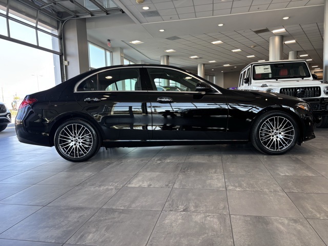 2025 Mercedes Benz C 300 photo 2