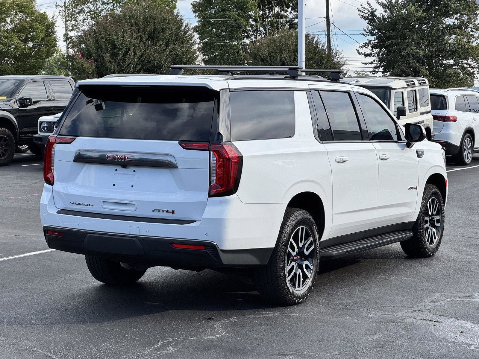 2023 Gmc Yukon XL AT4 photo 7