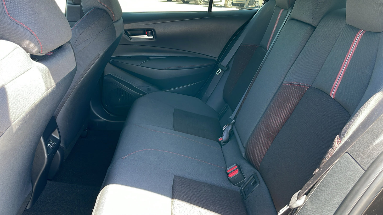 2024 Toyota Corolla Hybrid SE photo 10