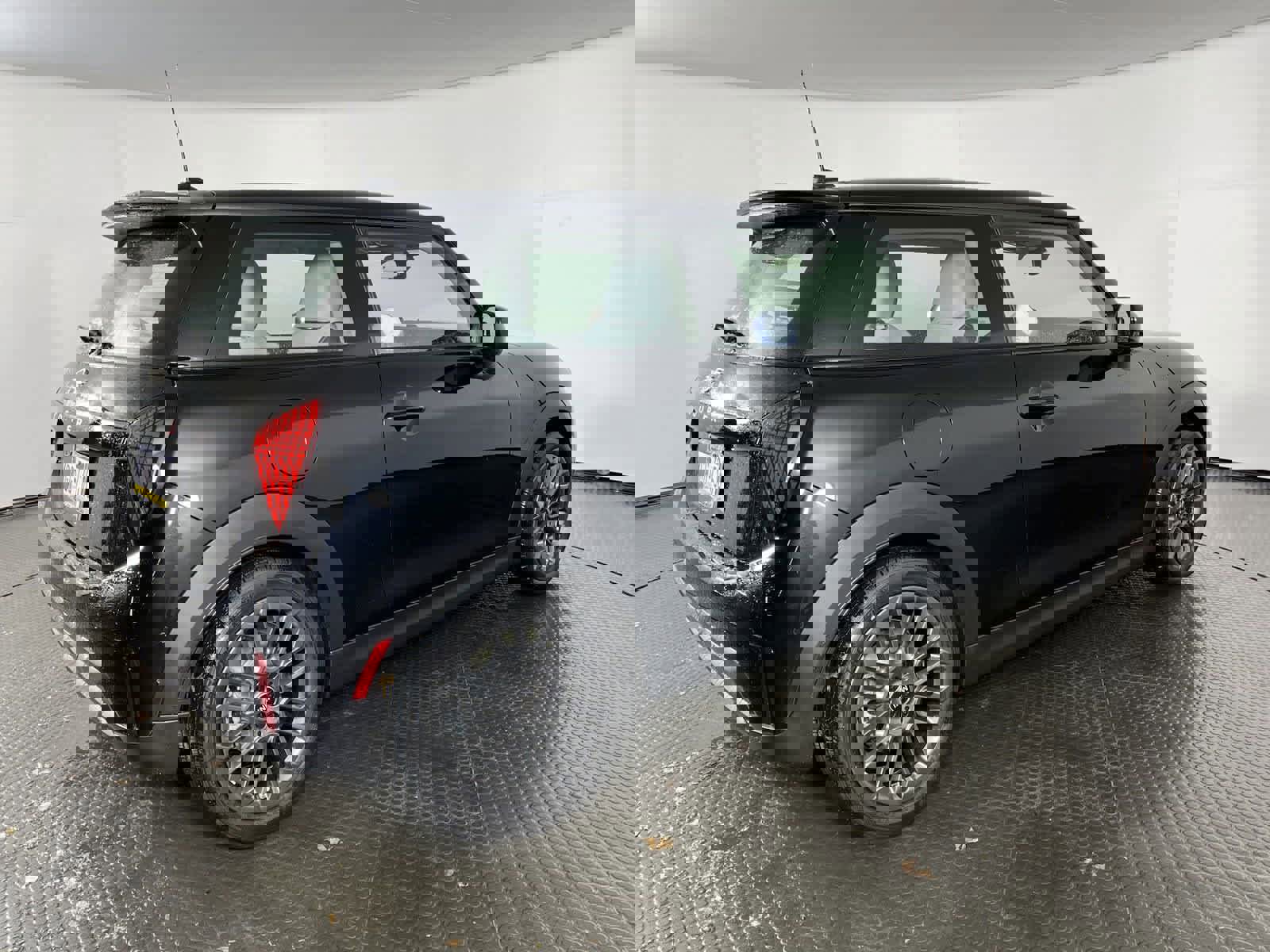 2025 Mini Cooper S Hardtop 2 Door photo 5