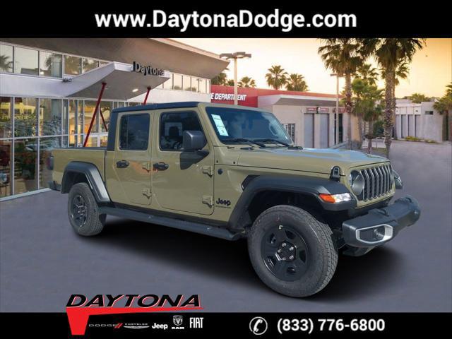 2025 Jeep Gladiator Sport's photo