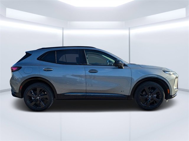 2025 Buick Envision Sport Touring photo 2