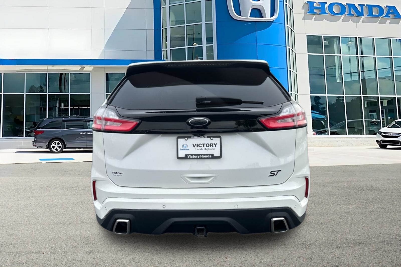 2020 Ford Edge ST photo 4