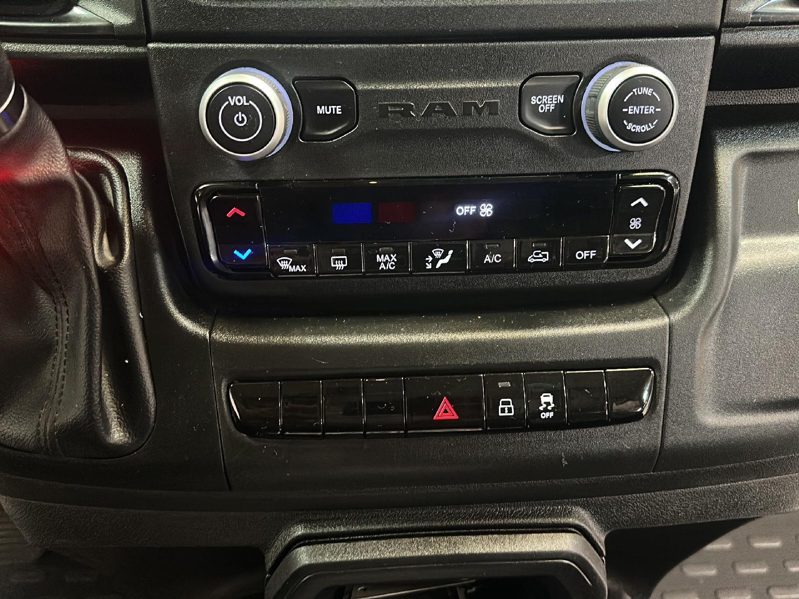 2023 Ram ProMaster 2500 photo 17
