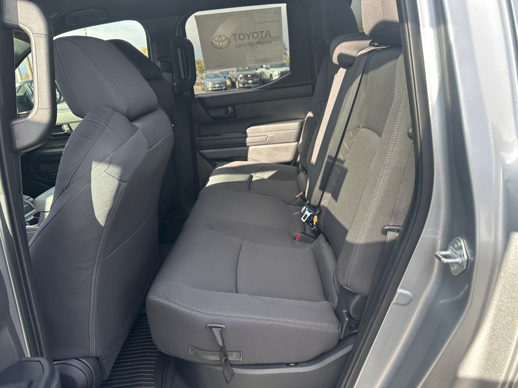 2025 Toyota Tacoma SR5 photo 14