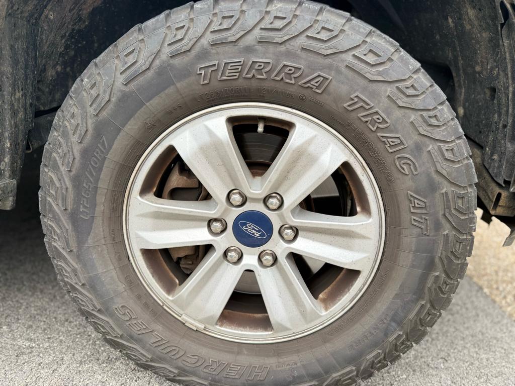 2019 Ford F-150 XLT photo 4