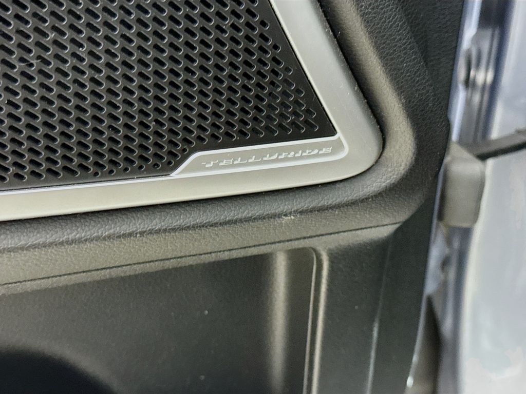 2020 Kia Telluride S photo 16
