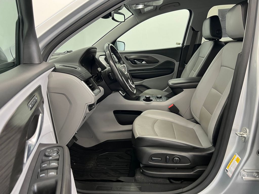 2022 Gmc Terrain SLT photo 5