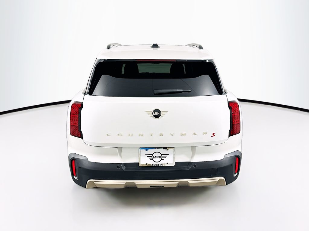 New 2025 White MINI Signature Plus image 6