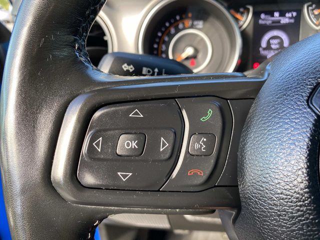 2022 Jeep Gladiator Willys photo 21