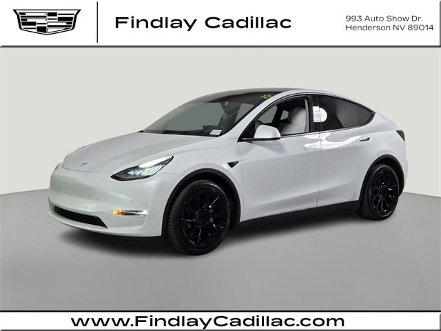 2022 Tesla Model Y Long Range's photo