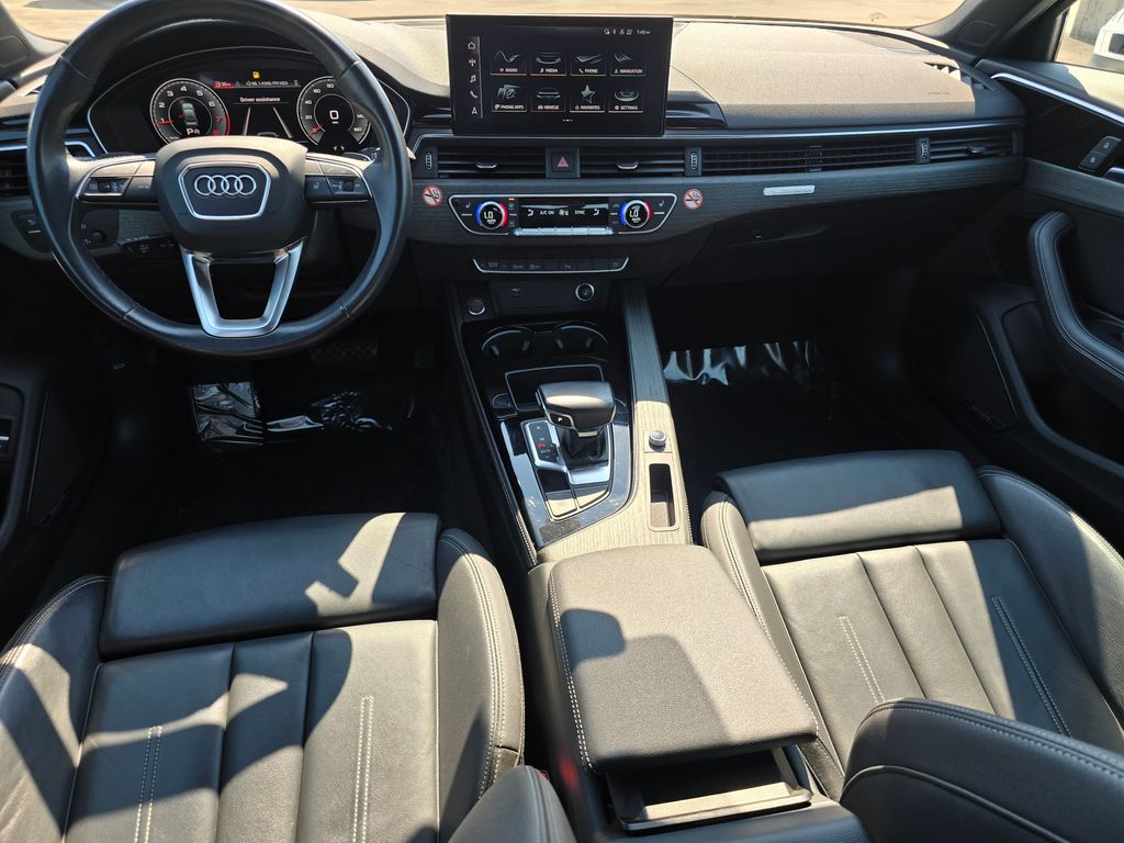 2023 Audi A4 S line Quattro Premium Plus photo 18
