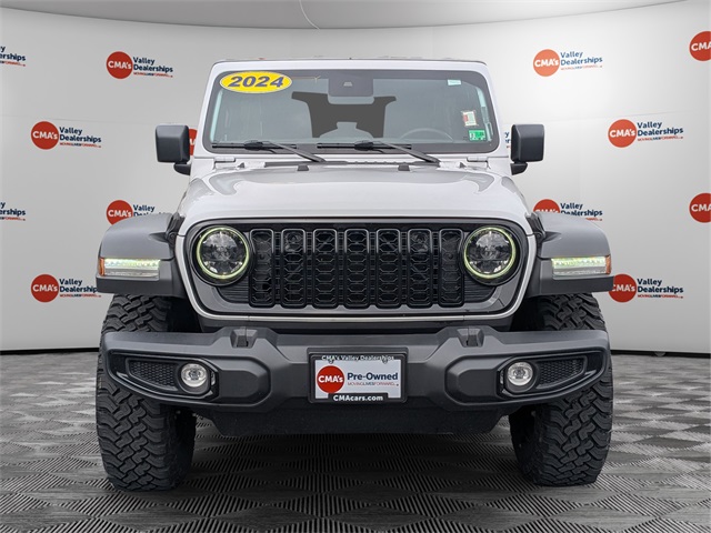 2024 Jeep Wrangler Willys photo 2