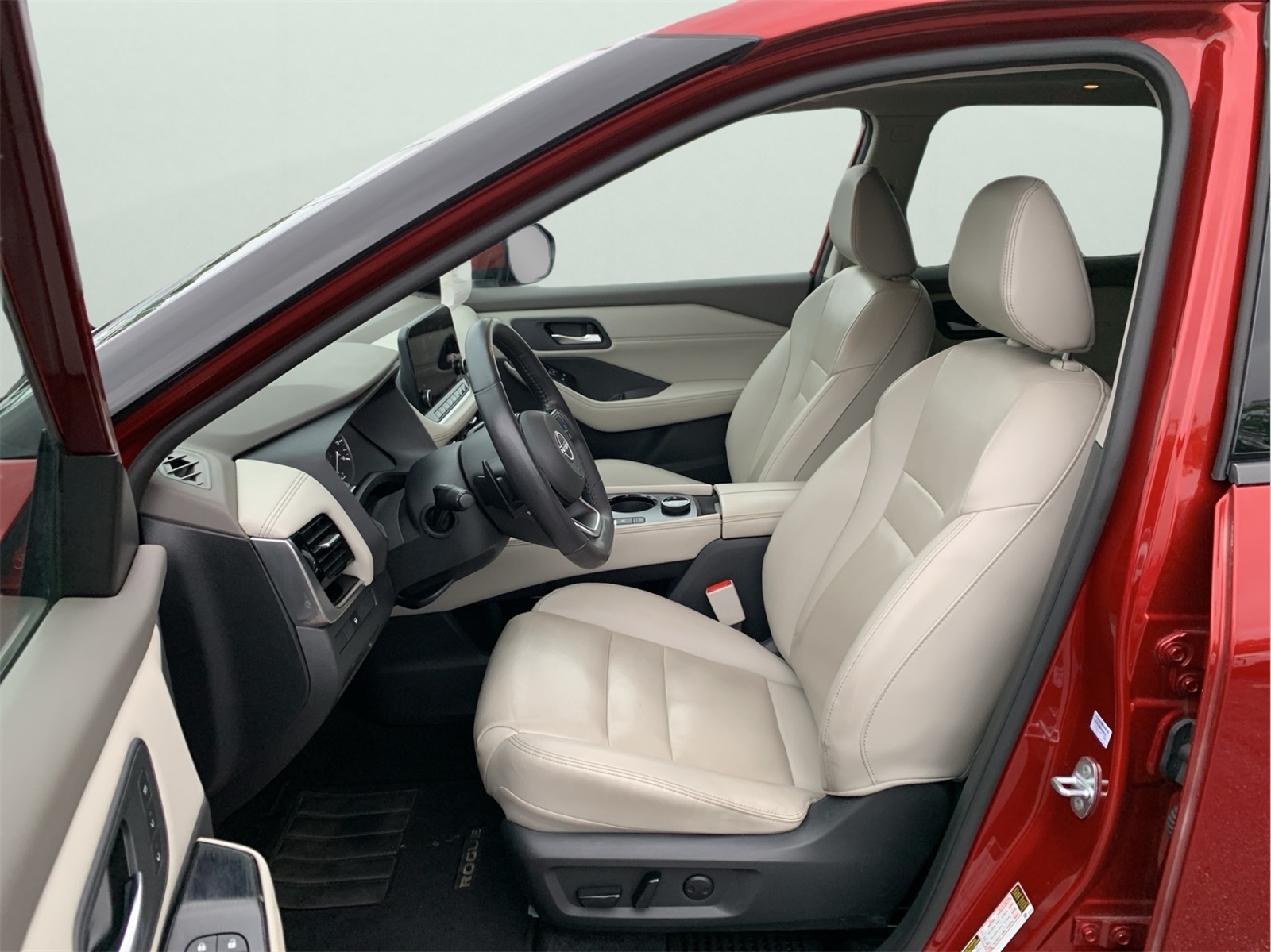 2023 Nissan Rogue SL photo 10