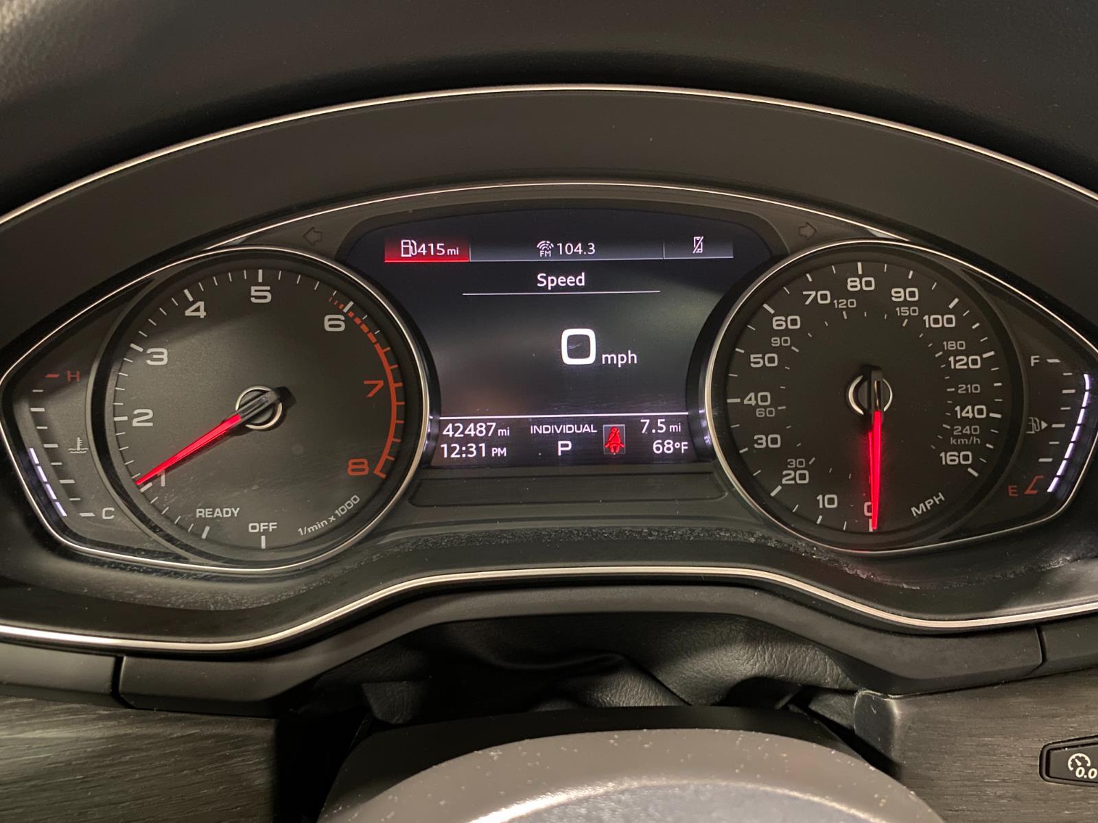 2021 Audi A4 S line Premium photo 4