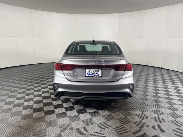 2023 Kia Forte LXS photo 5
