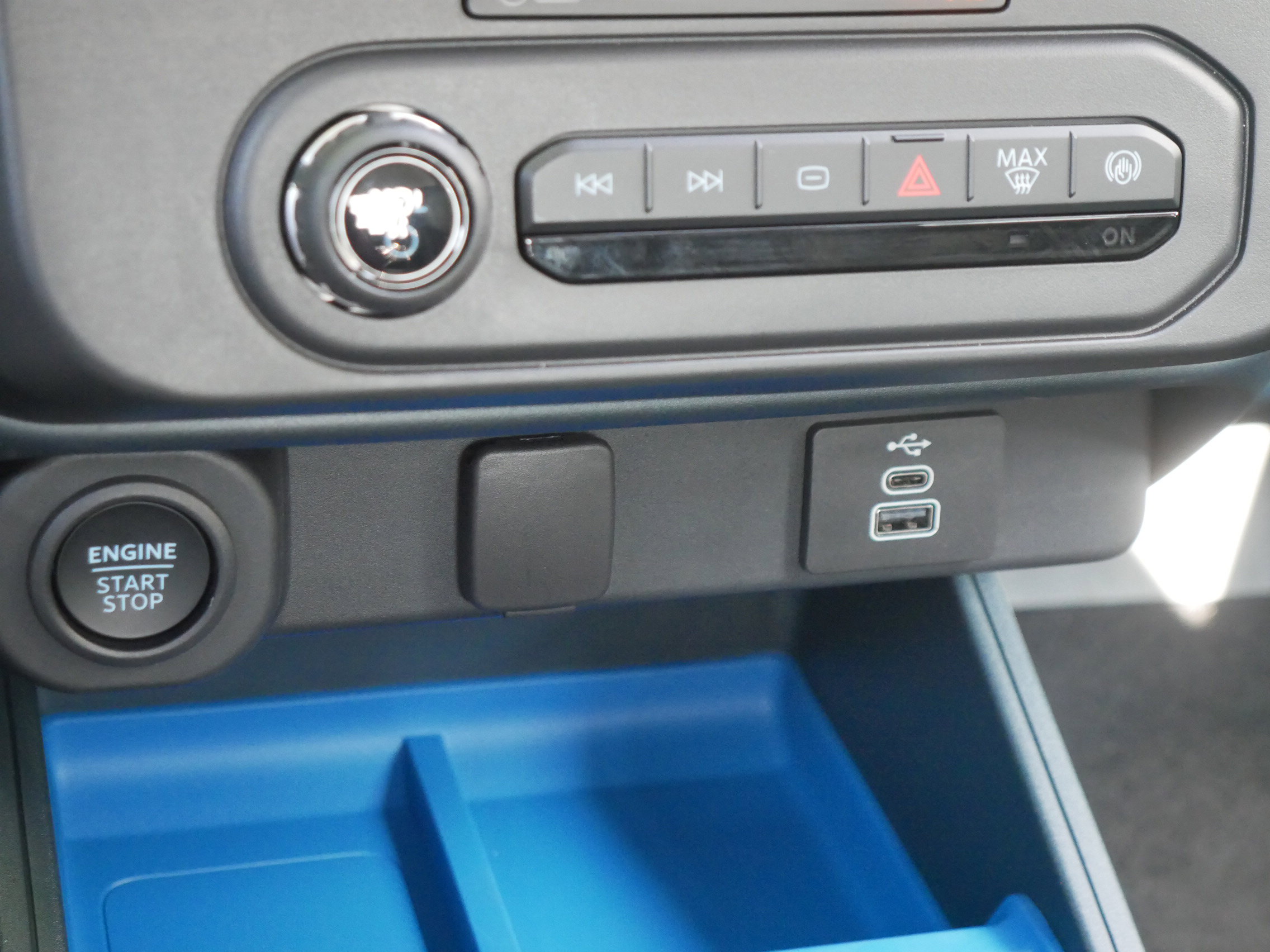 2025 Ford Maverick XLT photo 11
