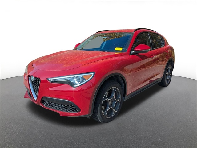 2019 Alfa Romeo Stelvio Sport's photo