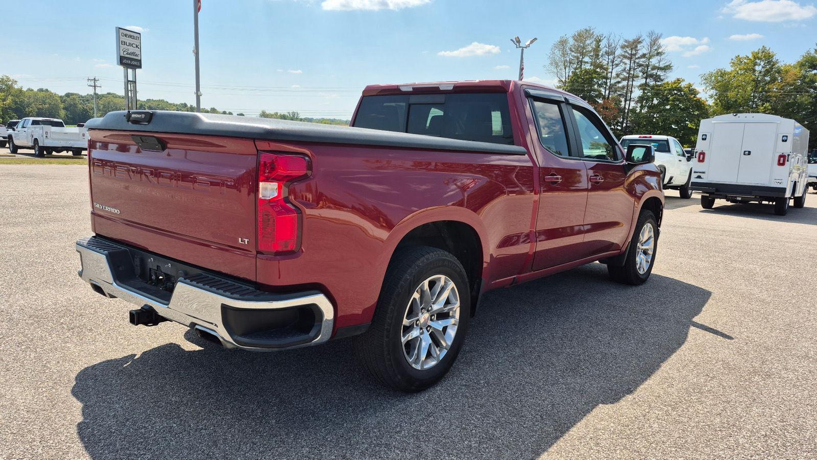 2020 Chevrolet Silverado 1500 LT photo 5