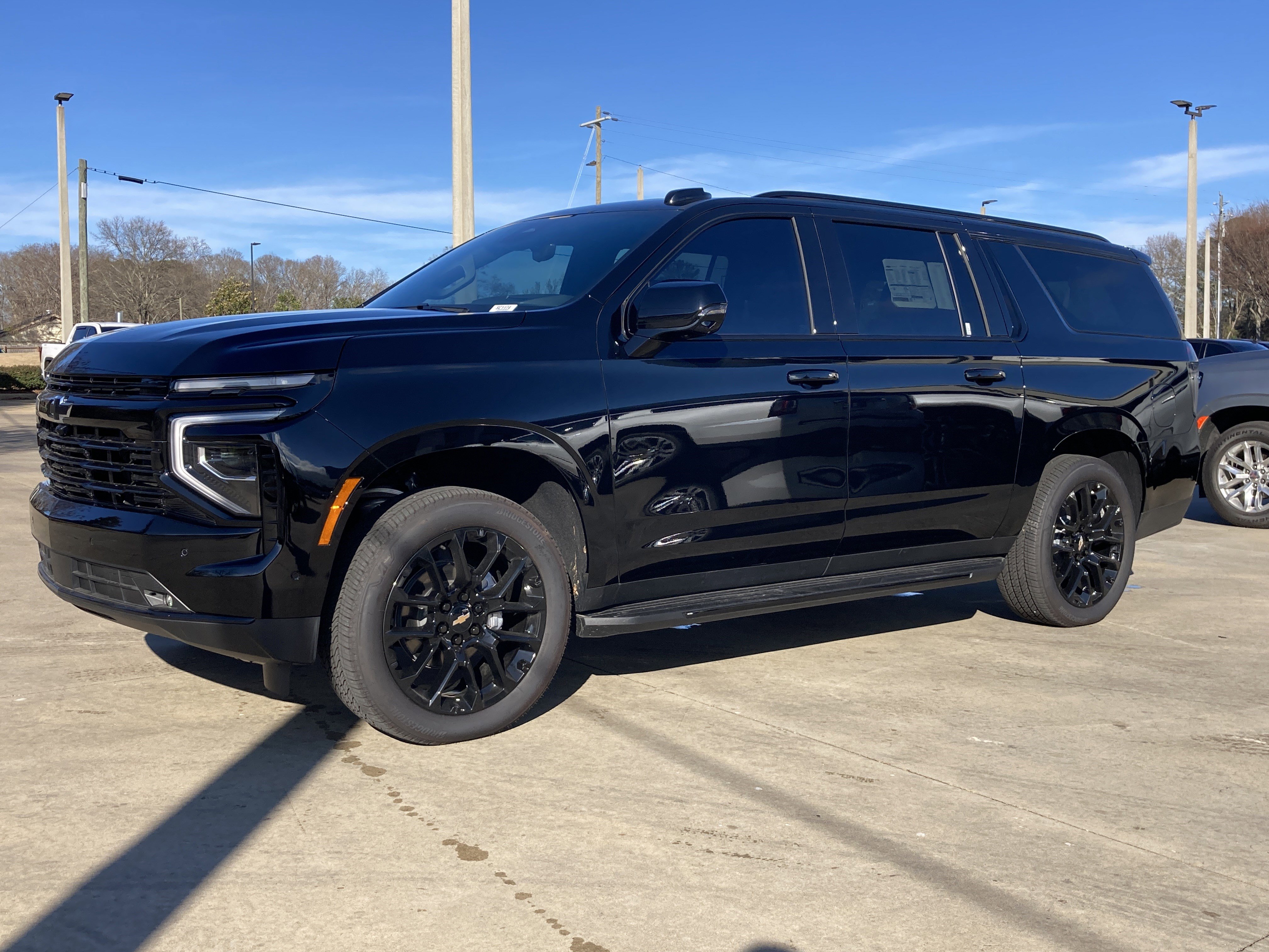 2025 Chevrolet Suburban RST's photo