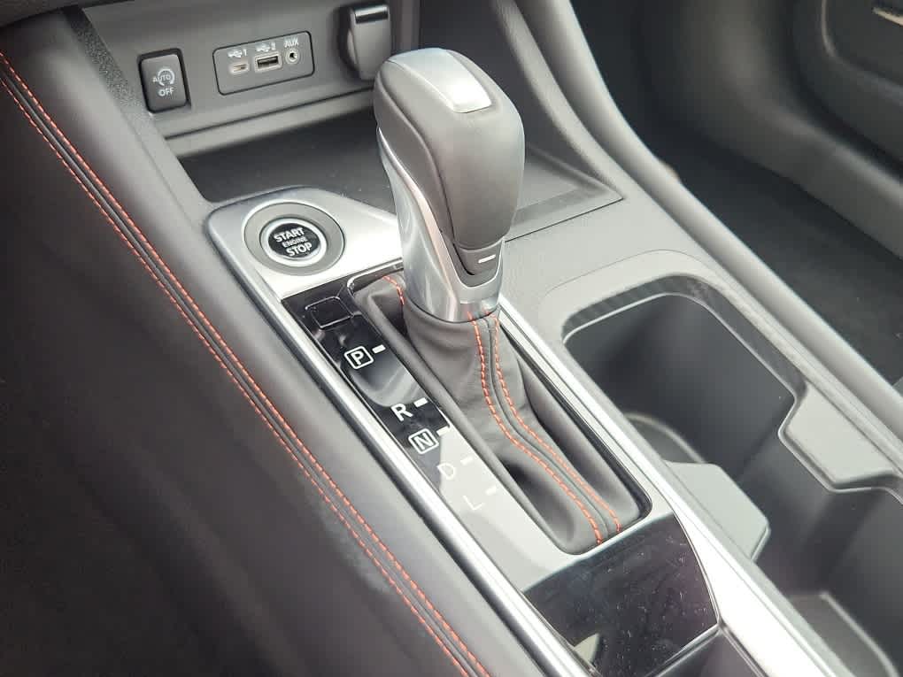 2025 Nissan Sentra SR photo 13
