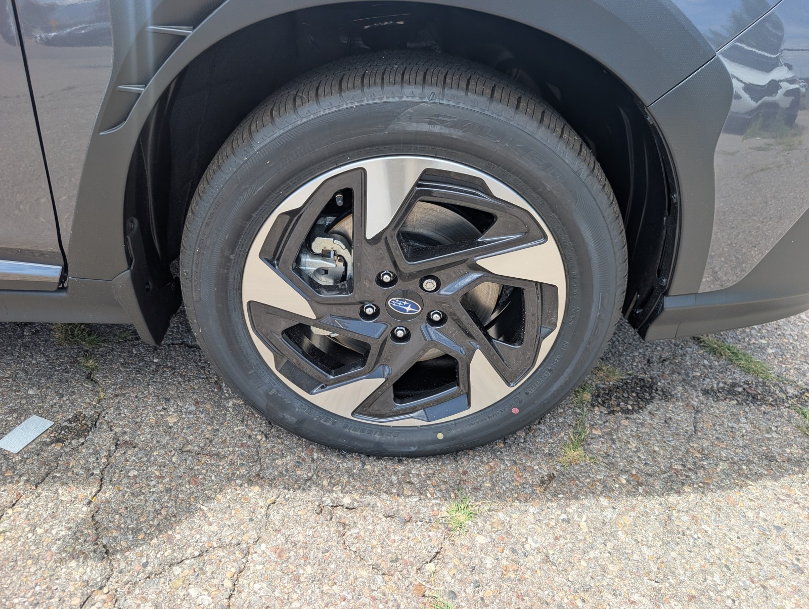 New 2025 MAGNEITE GRAY PEARL Subaru Limited image 22