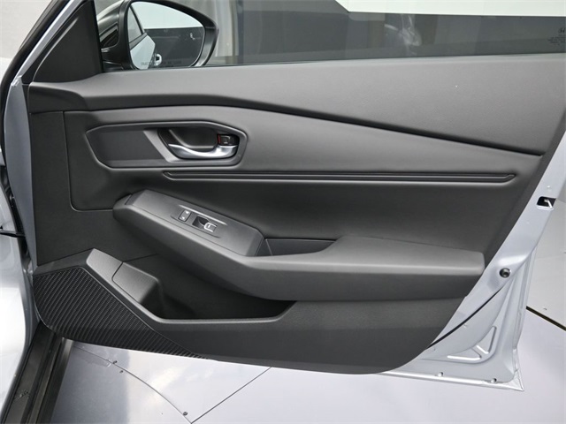 2025 Honda Accord SE photo 2