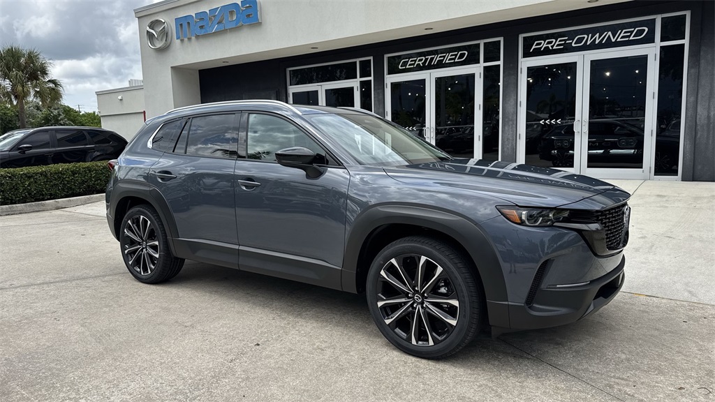 2025 Mazda CX-50 2.5 Premium Plus photo 3