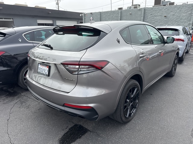 2022 Maserati Levante Modena photo 4