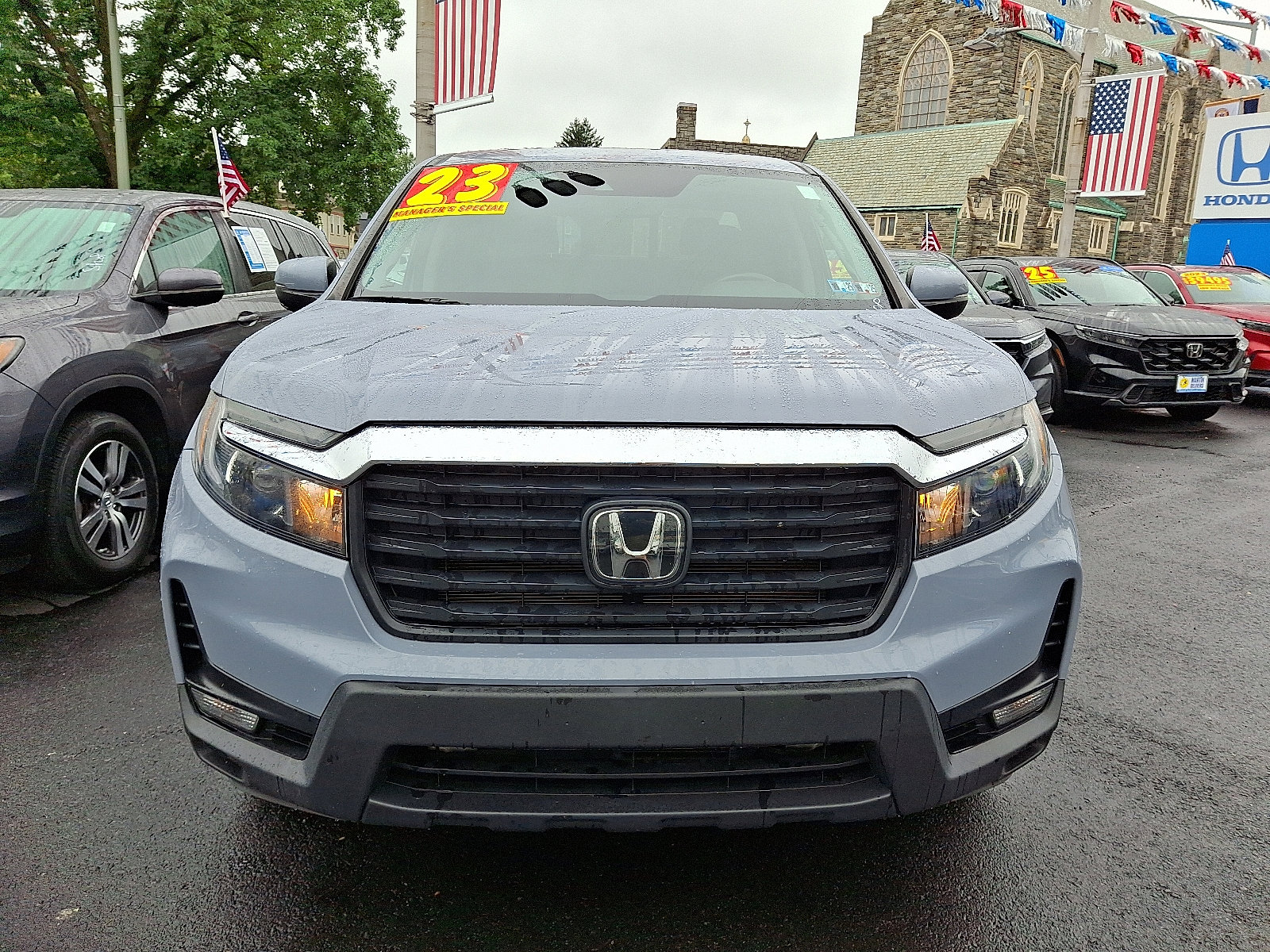 2023 Honda Ridgeline RTL photo 2