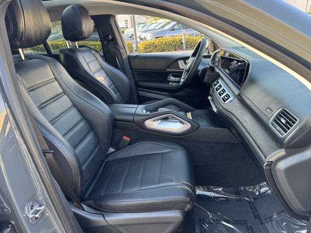 2026 Mercedes Benz GLE 450 4MATIC photo 2