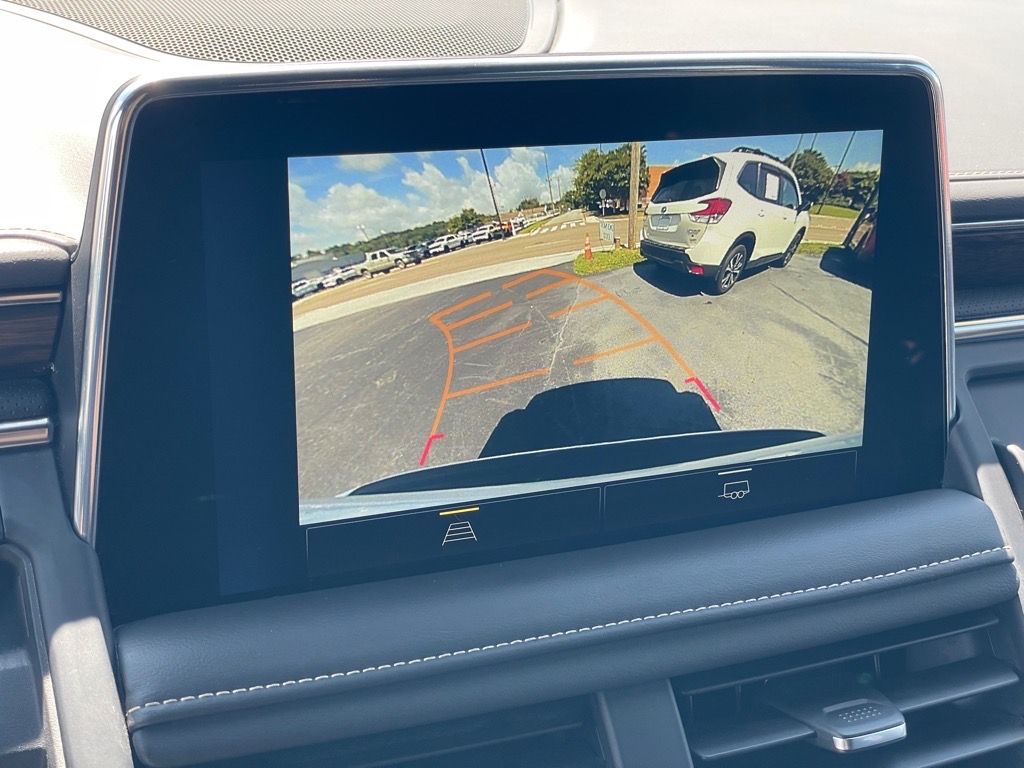 2023 Chevrolet Suburban Premier photo 16