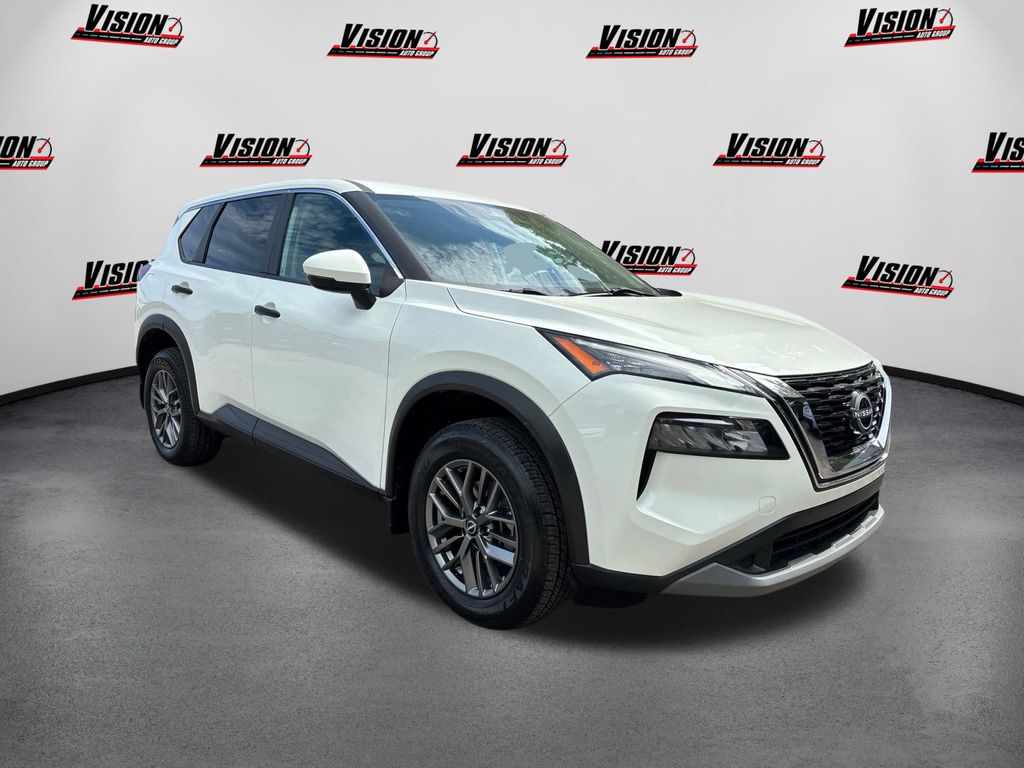 2022 Nissan Rogue S photo 3