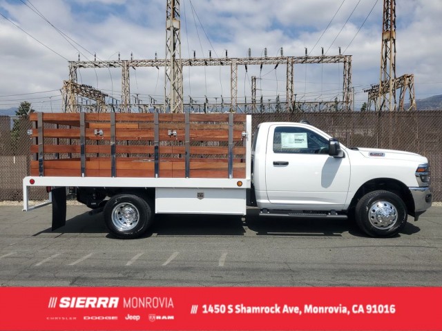 2026 RAM Ram 3500 Chassis Cab Tradesman's photo